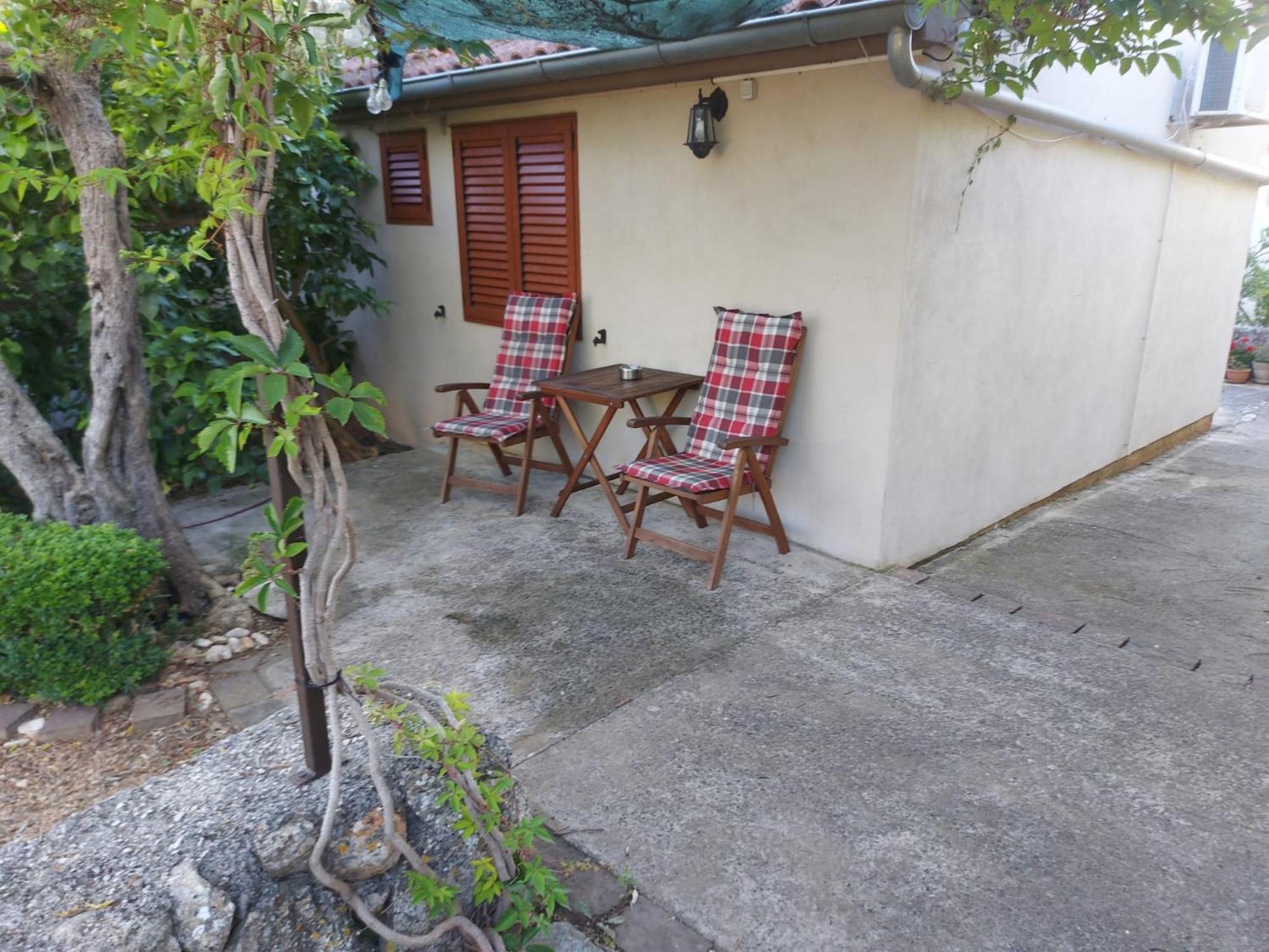 Apartmani Bugenvilija Brbinj ภายนอก รูปภาพ